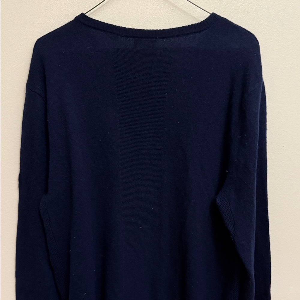 AG Green Label Wool Cashmere V-Neck Sweater in Deep Blue Size Large - Picture 3 of 9